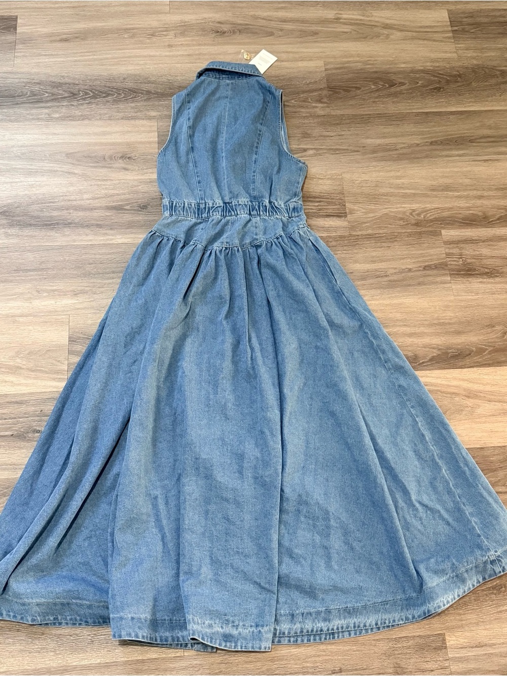 Sleeveless Denim-Blue Button-Front Maxi Dress - Picture 5 of 5
